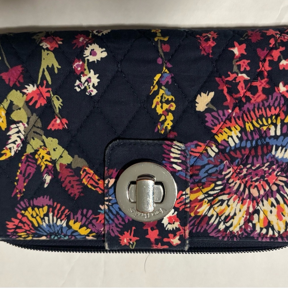 Vera Bradley Turn Lock Wallet.  Like new!